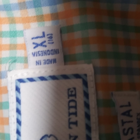 Southern Tide long sleeve shirt. - Picture 7 of 10
